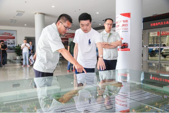 挑战最难“斯诺克” 丁俊晖一杆清台0619V5(1)(1)(1)209.png