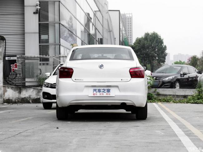 神龙汽车 e爱丽舍 2021款 三元锂 手动挡 300km