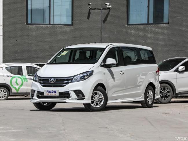 上汽大通 上汽大通MAXUS G10 2022款 2.0T 自动精英版 汽油 8座