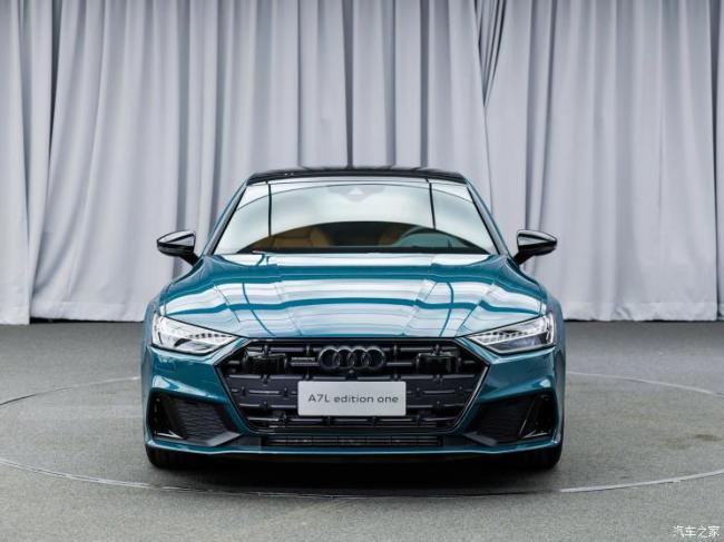 上汽奥迪 奥迪A7L 2021款 55 TFSI quattro 先行版
