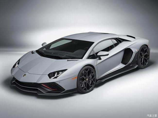 兰博基尼 Aventador 2021款 LP 780-4 Ultimae