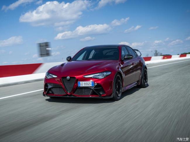 阿尔法・罗密欧 Giulia 2020款 GTAm