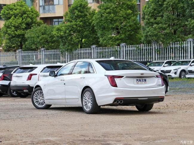 上汽通用凯迪拉克 凯迪拉克CT6 2021款 28T 风尚型