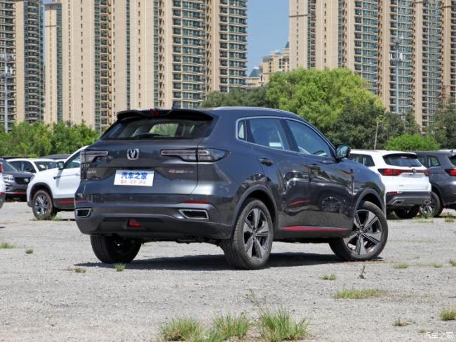 长安汽车 长安CS55PLUS 2022款 第二代 1.5T DCT尊贵型
