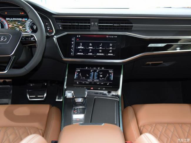 上汽奥迪 奥迪A7L 2021款 55 TFSI quattro 首发先行特别版