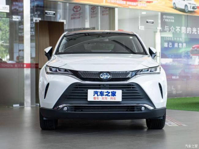 一汽丰田 凌放HARRIER 2022款 双擎 2.5L CVT四驱基本型