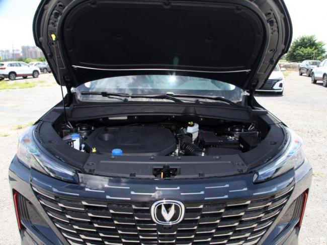 长安汽车 长安CS55PLUS 2022款 第二代 1.5T DCT尊贵型