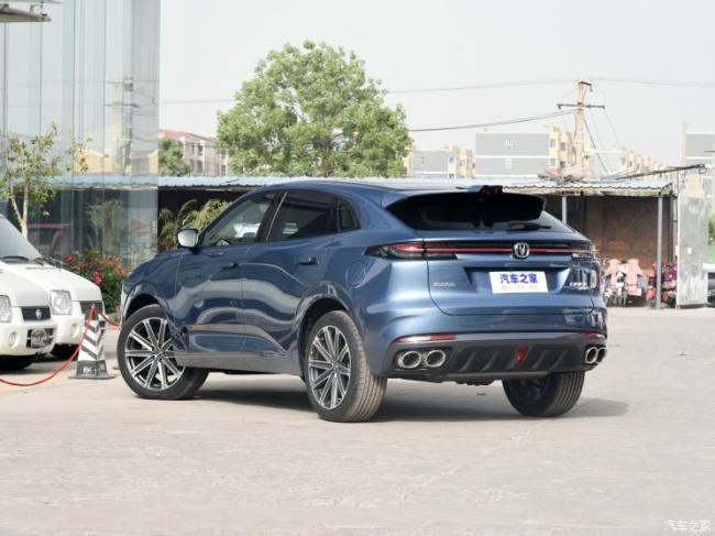 长安汽车 长安UNI-K 2021款 2.0T 全轮驱动尊贵型