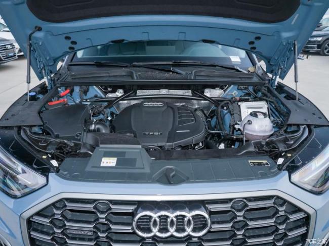 一汽-大众奥迪 奥迪Q5L 2022款 40 TFSI RS套件燃速型