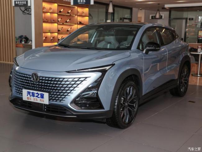长安汽车 长安UNI-T 2022款 1.5T 尊贵型