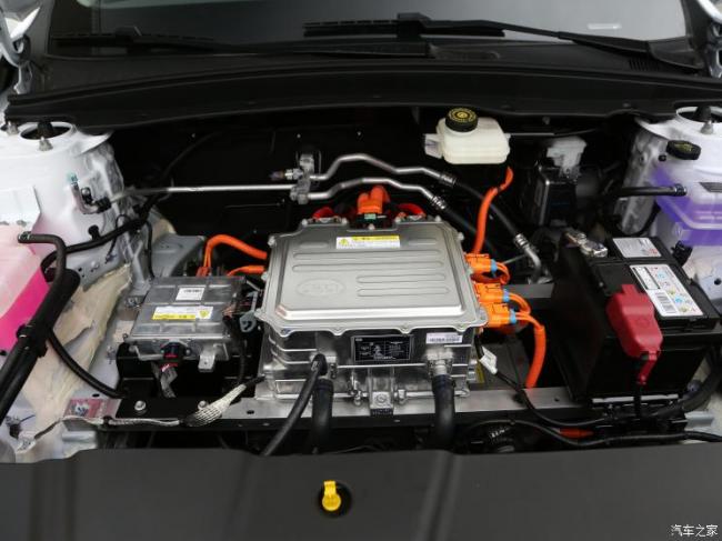 比亚迪 秦PLUS 2021款 EV 400KM 领畅版