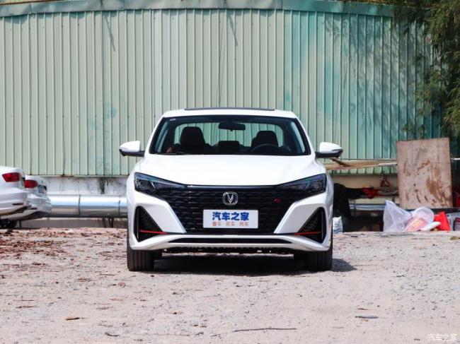 长安汽车 逸动 2022款 PLUS 蓝鲸NE 1.4T GDI DCT高配版