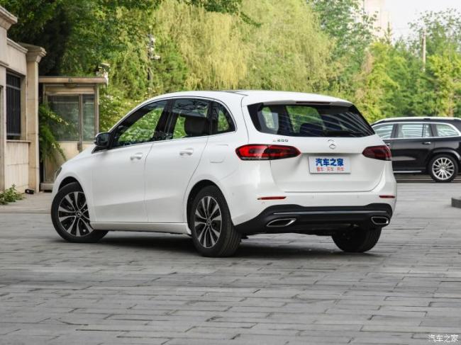 奔驰(进口) 奔驰B级 2022款 改款 B 200 动感型