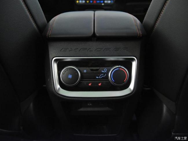 长安福特 探险者 2023款 EcoBoost 285 四驱ST-Line 6座