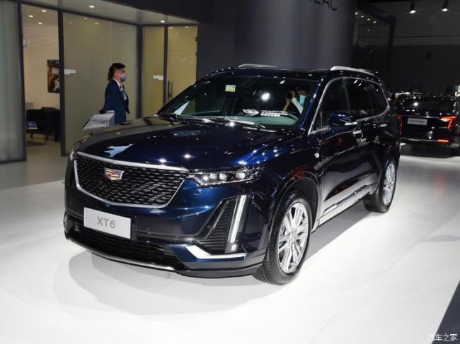 上汽通用凯迪拉克 凯迪拉克XT6 2022款 2.0T 六座四驱铂金120周年限量版