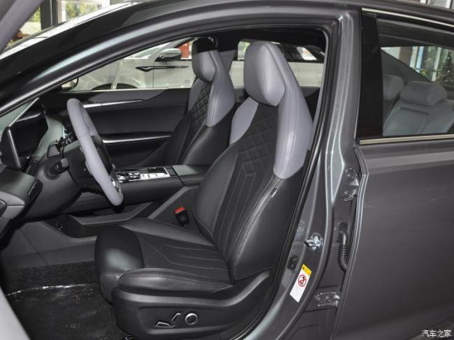 长安汽车 锐程PLUS 2023款 1.5T DCT旗舰型