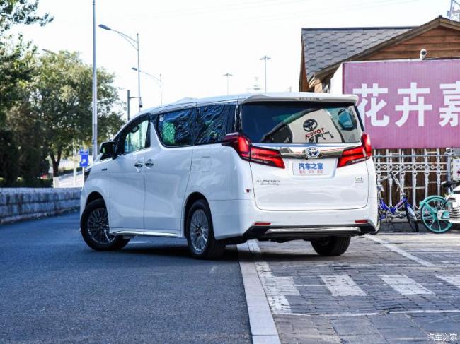 丰田(进口) 埃尔法 2023款 双擎 2.5L 臻享・黄金版