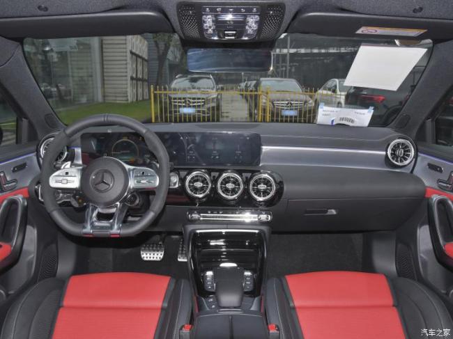 梅赛德斯-AMG 奔驰A级AMG(进口) 2022款 AMG A 45 4MATIC+