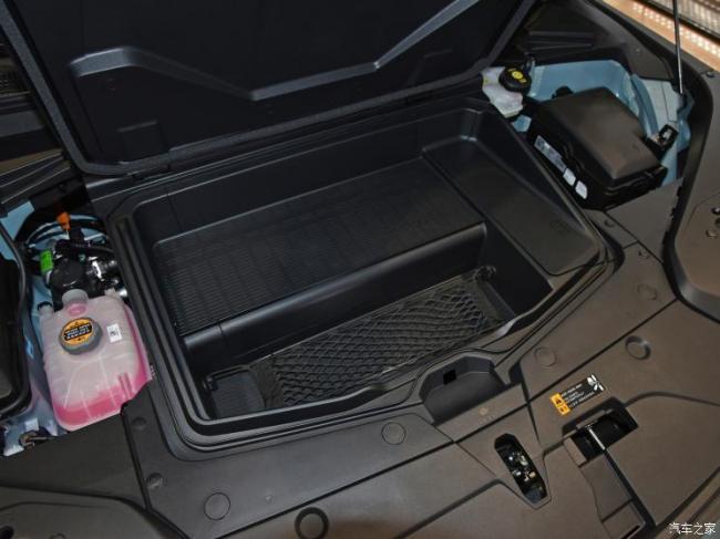 捷尼赛思 捷尼赛思GV60 2023款 基本型