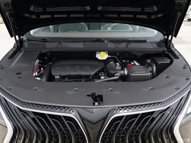 东风风行 风行游艇 2022款 1.5T DCT扬帆版