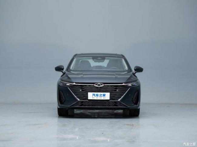 奇瑞汽车 艾瑞泽8 2023款 2.0T DCT尊贵版